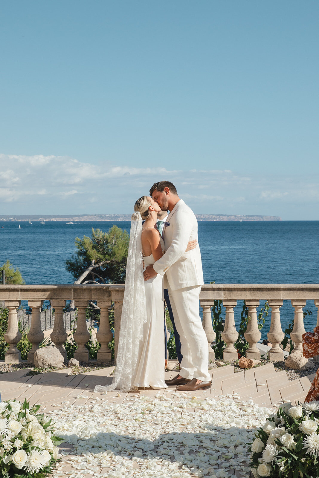 Julian+Sydney_Wedding_AmandaCastlePhotography-393
