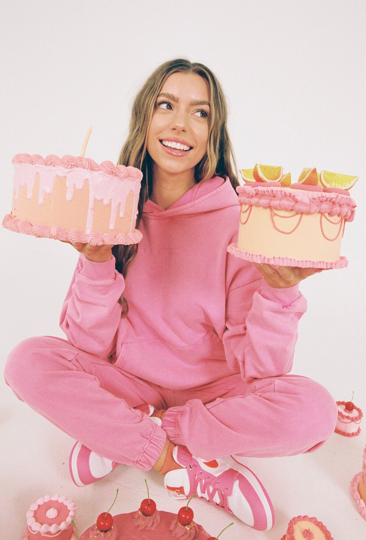 Facetune_13-01-2023-20-39-04