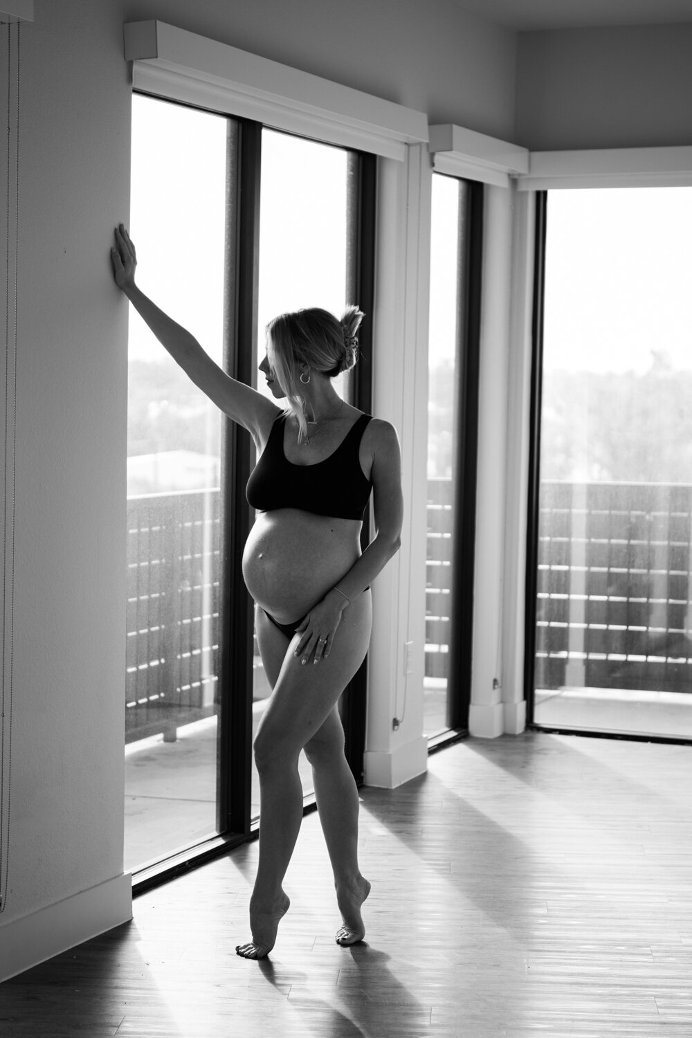 austinmaternity.photographer.KATHARRIS.port-59
