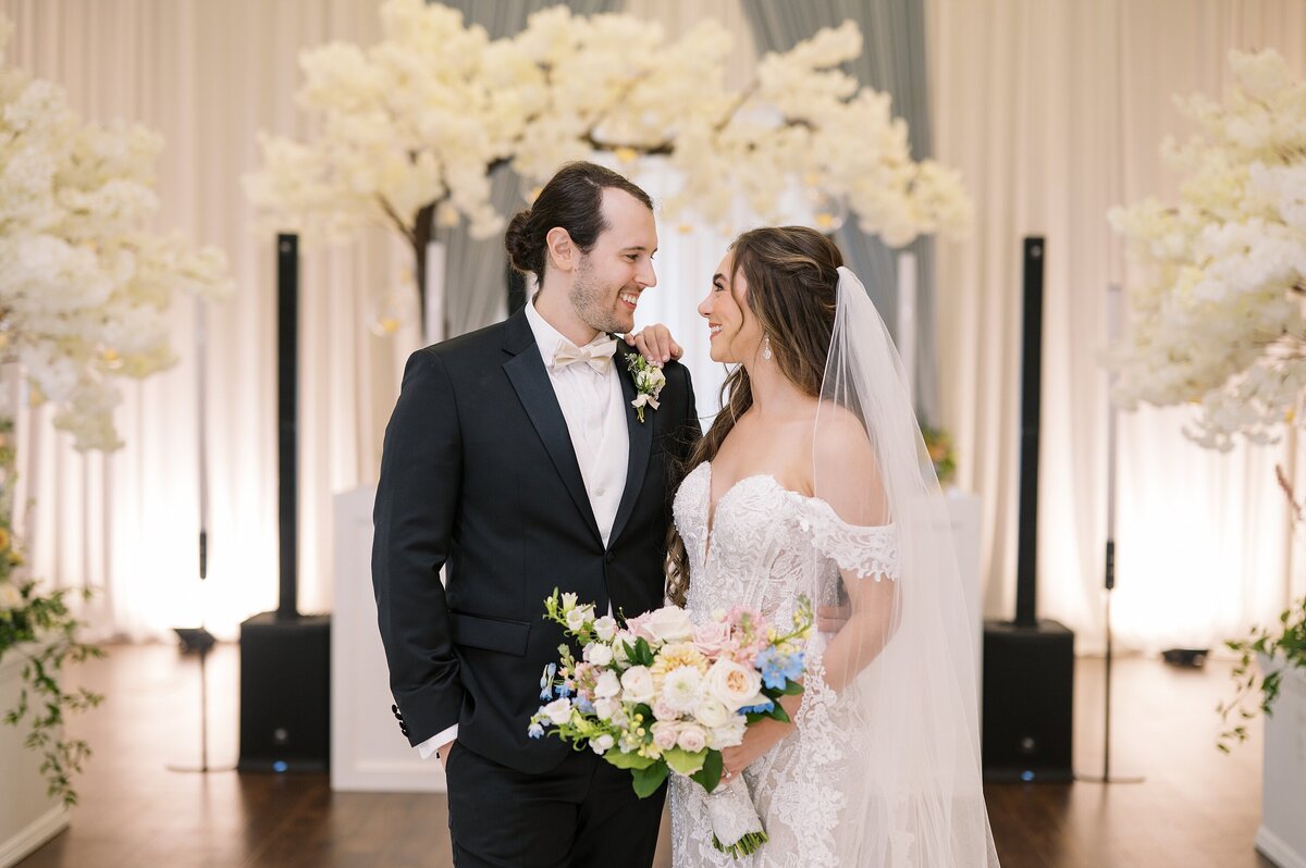 Lauren + John - Burrit on the Mountain Wedding-97