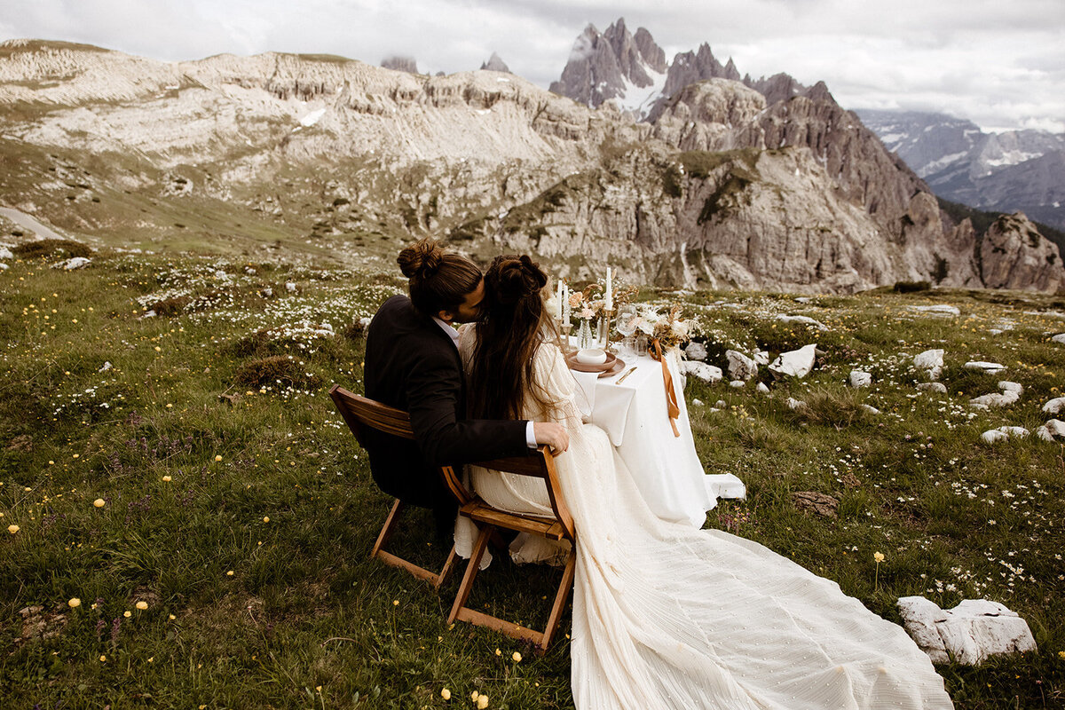 Dolomites-dallinhassard-1774