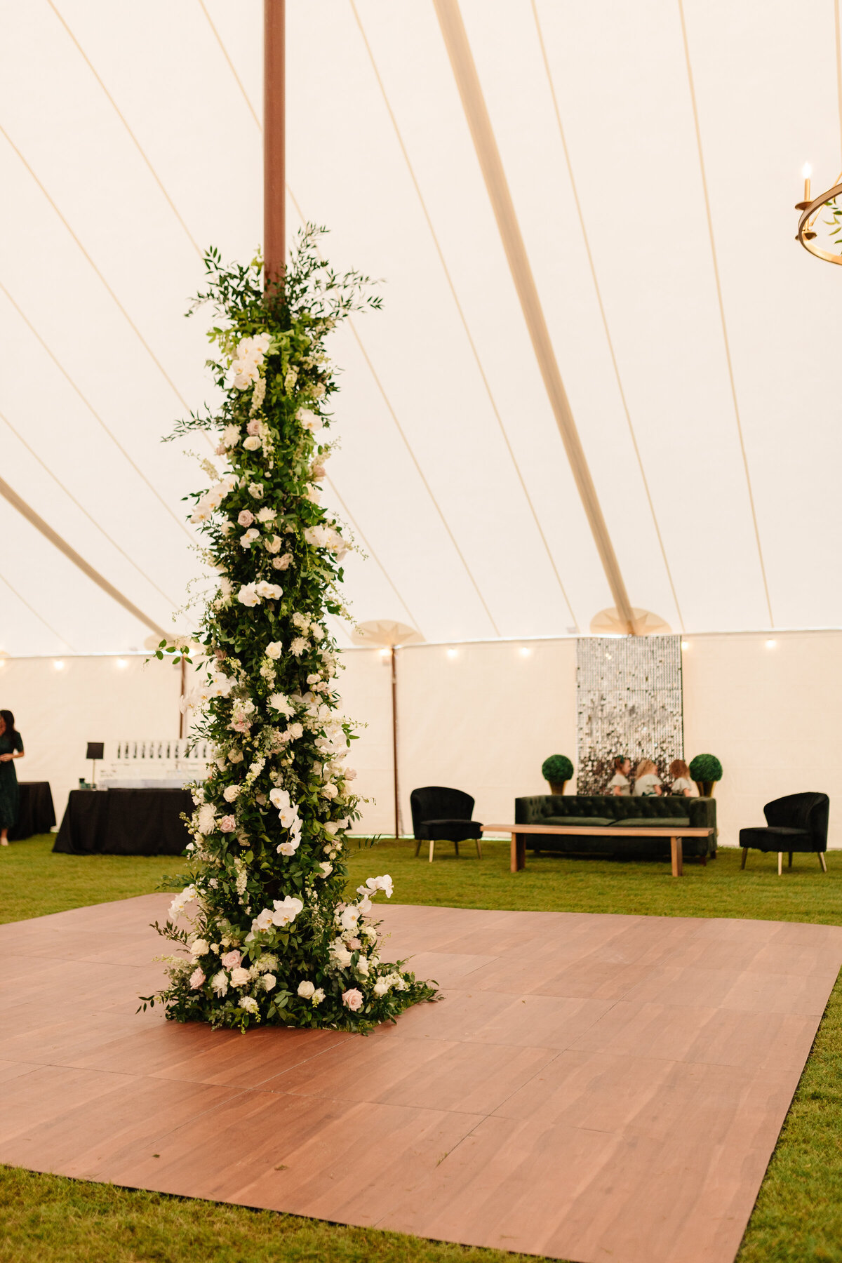 Dawne-Event-Planner-4