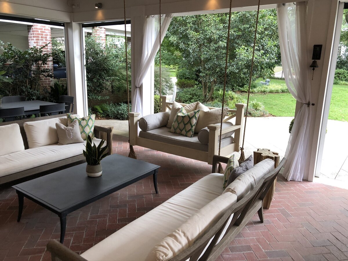osteen-dallas-home-architecture