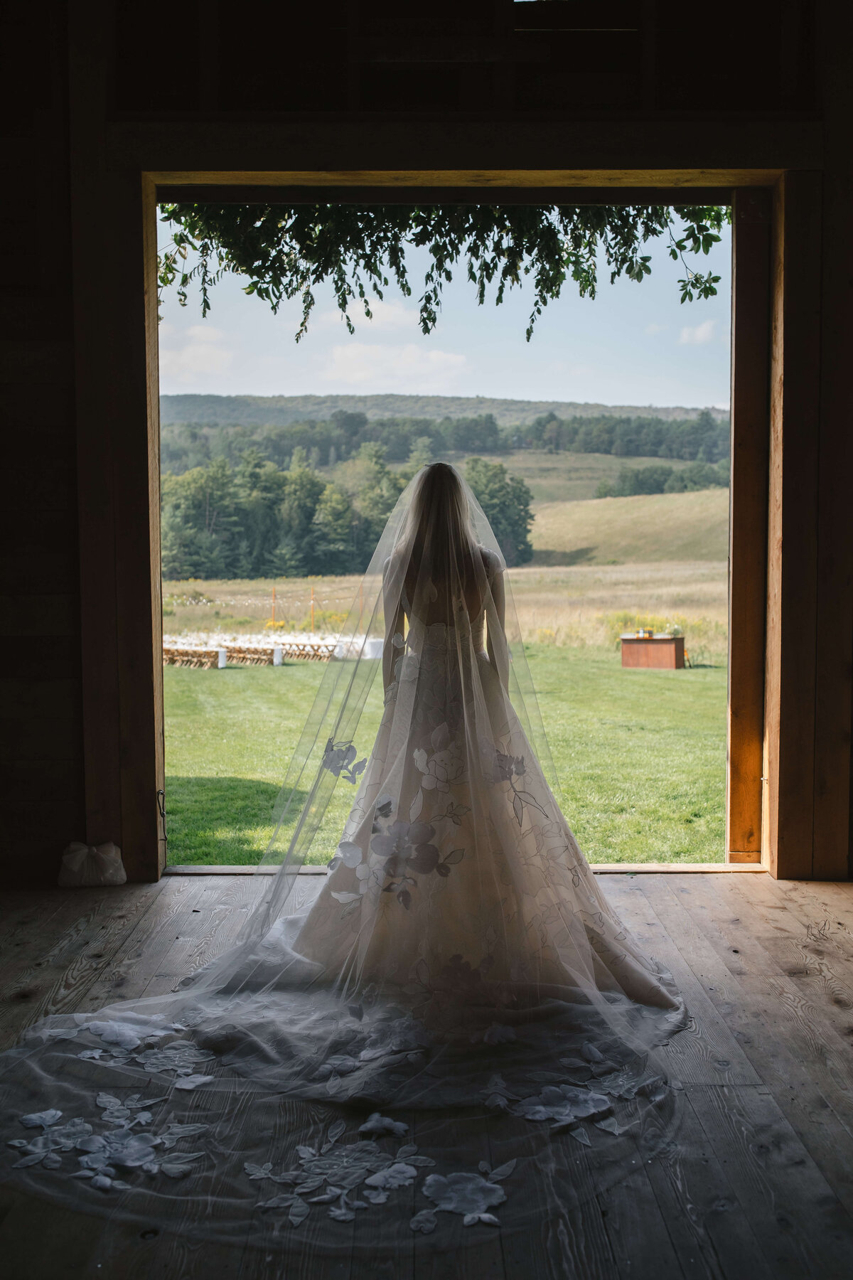 Hayfield-Catskills-New-York-Wedding-Chelsea-Brooke-Events56