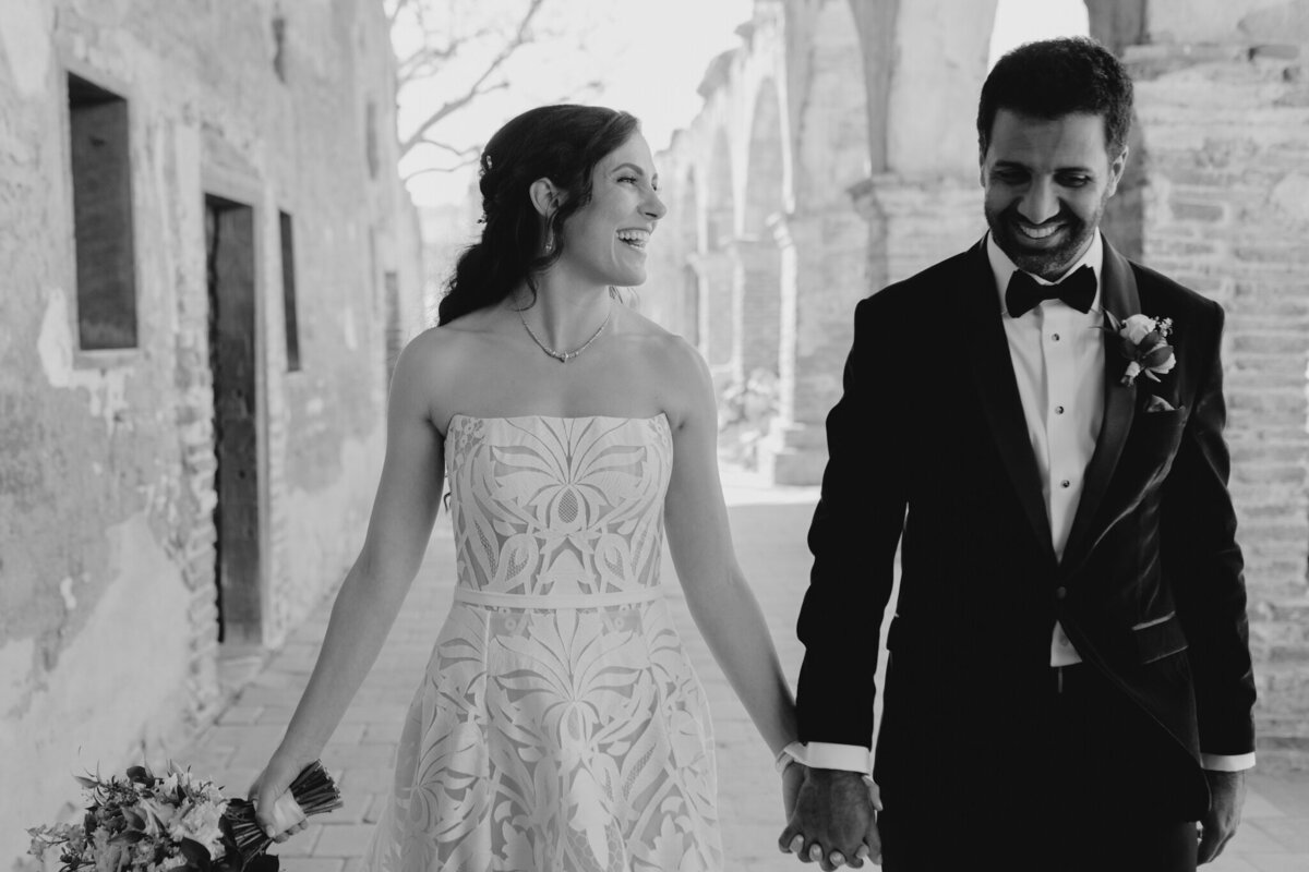 Inn at the Mission San Juan Capistrano Wedding J+S - Nicole Henshaw -174
