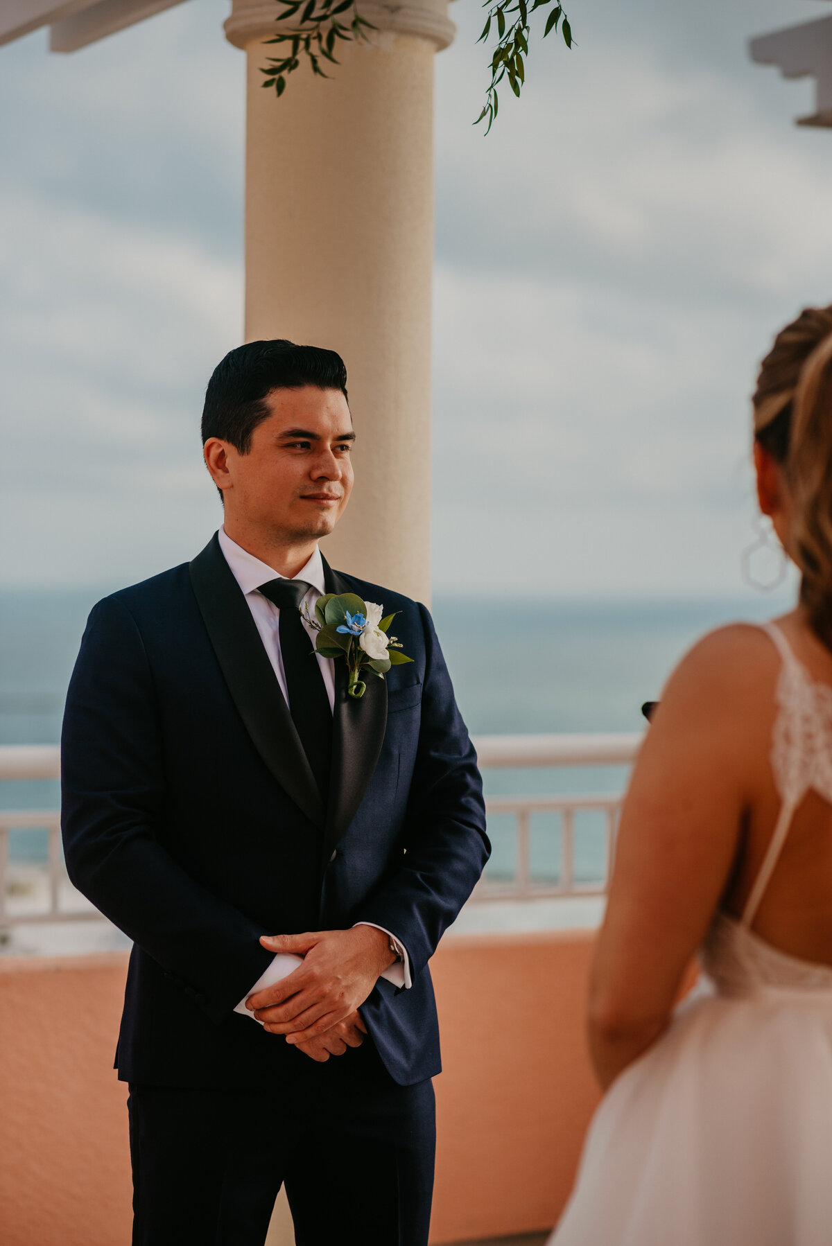 mariah-lacy-photo-hyatt-clearwater-elopement-chantilly-chic-celebrations-4