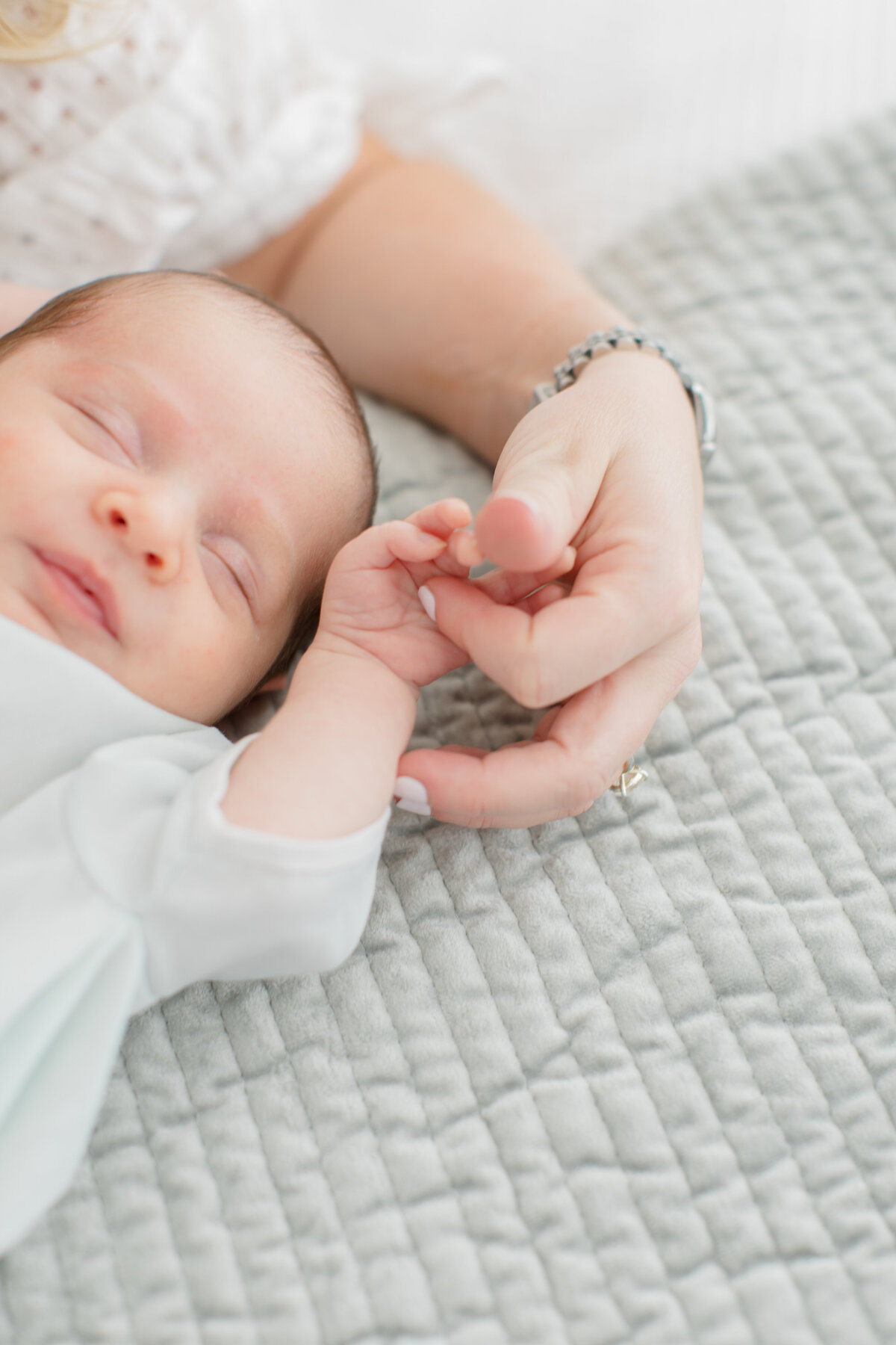 in home newborn photography Germantown