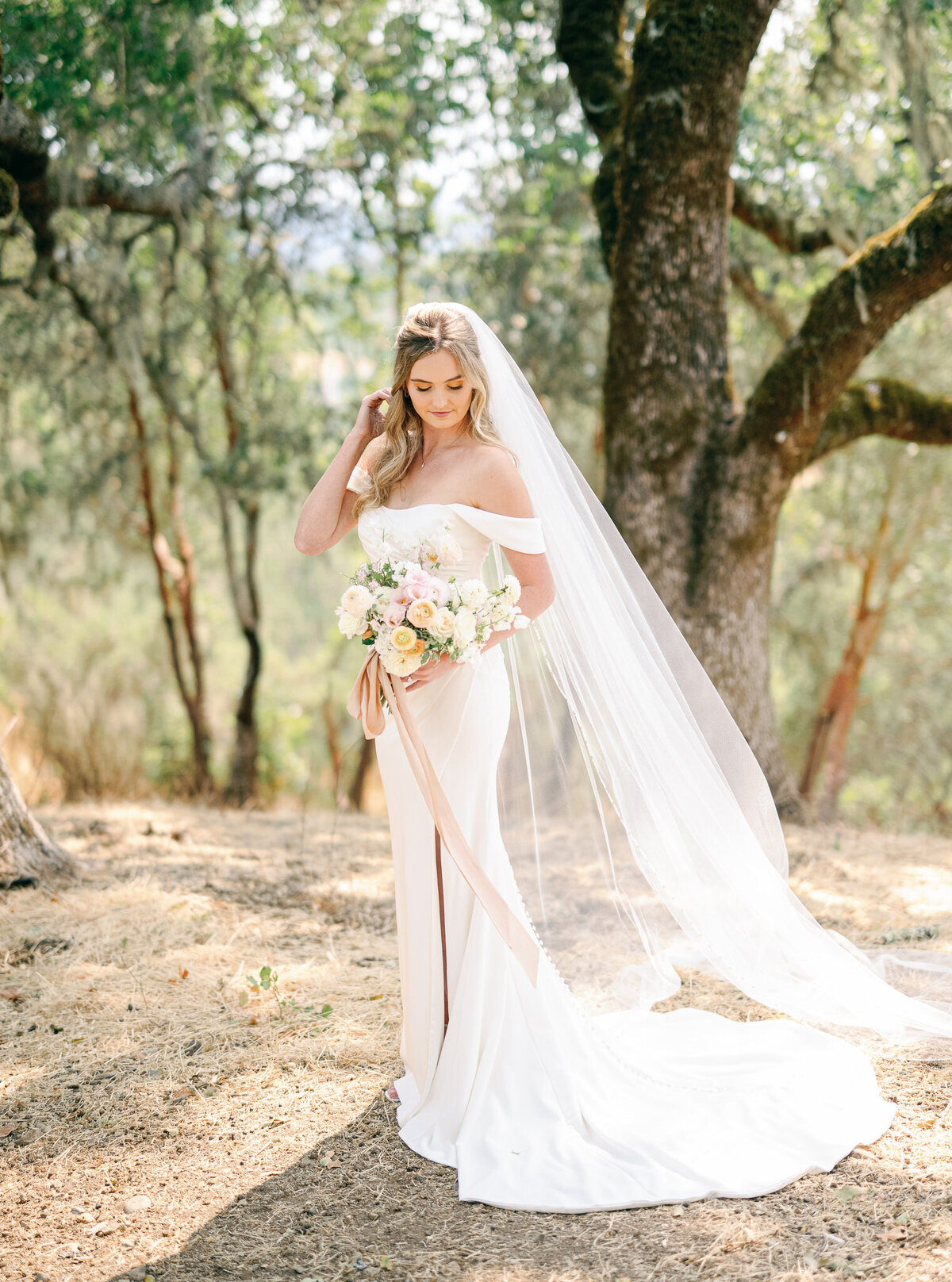 the-wild-fleur-co-montage-healdsburg-wedding-005