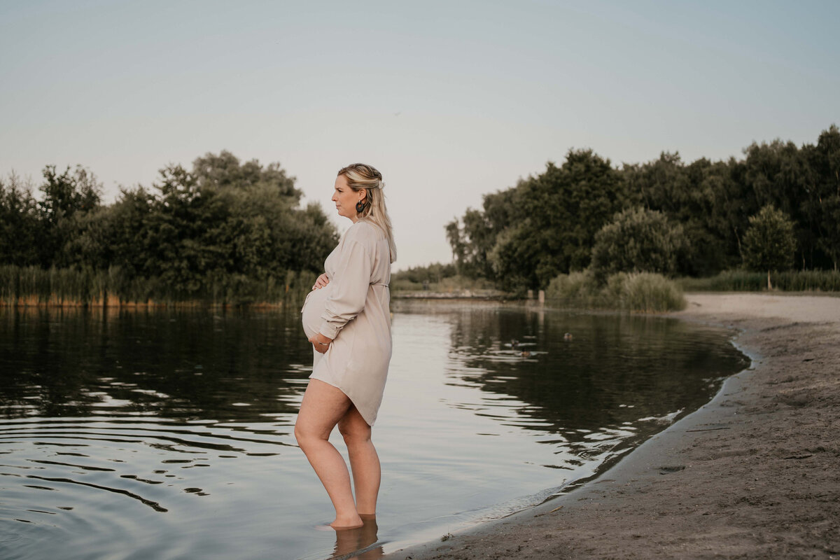 leukfotografie-vader en dochtershoot-twiske-buiten-4