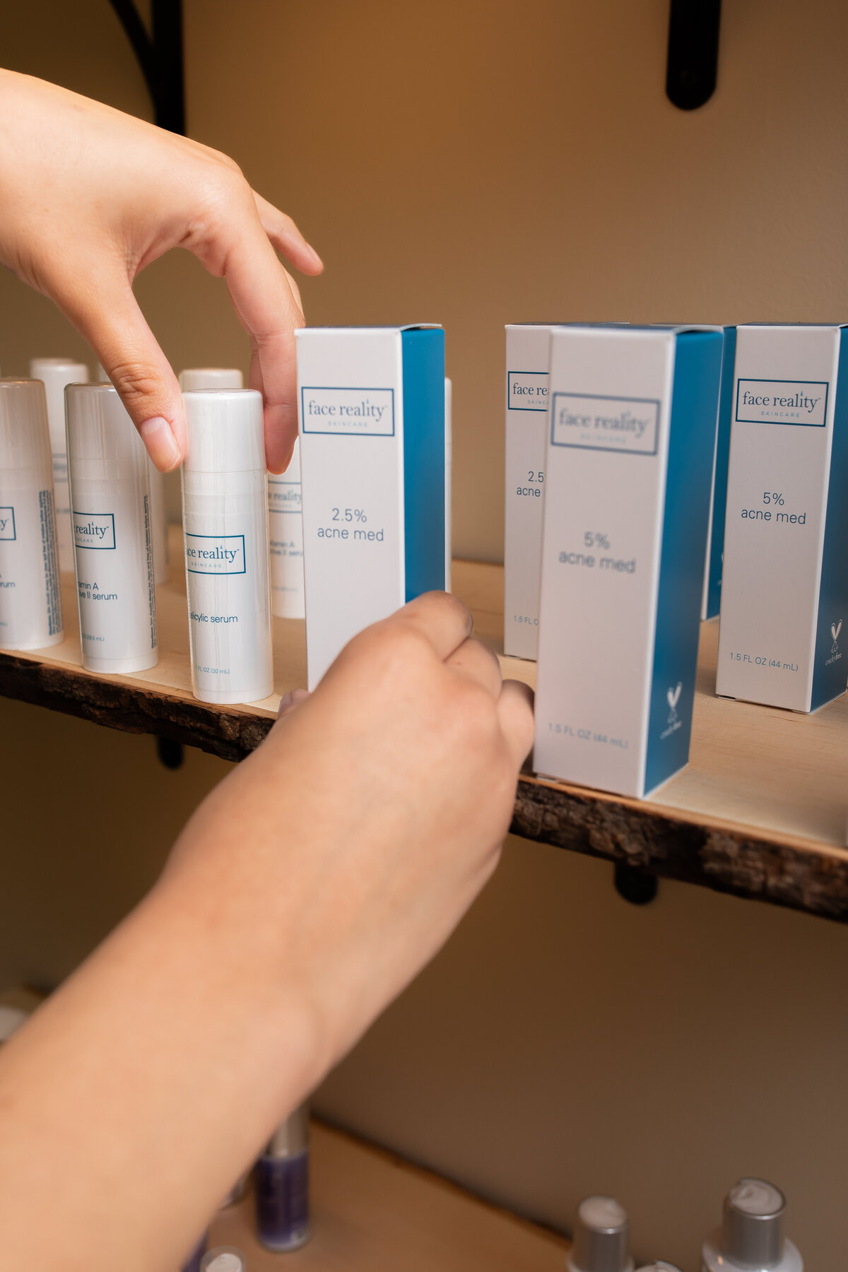 renewel skin studio -5