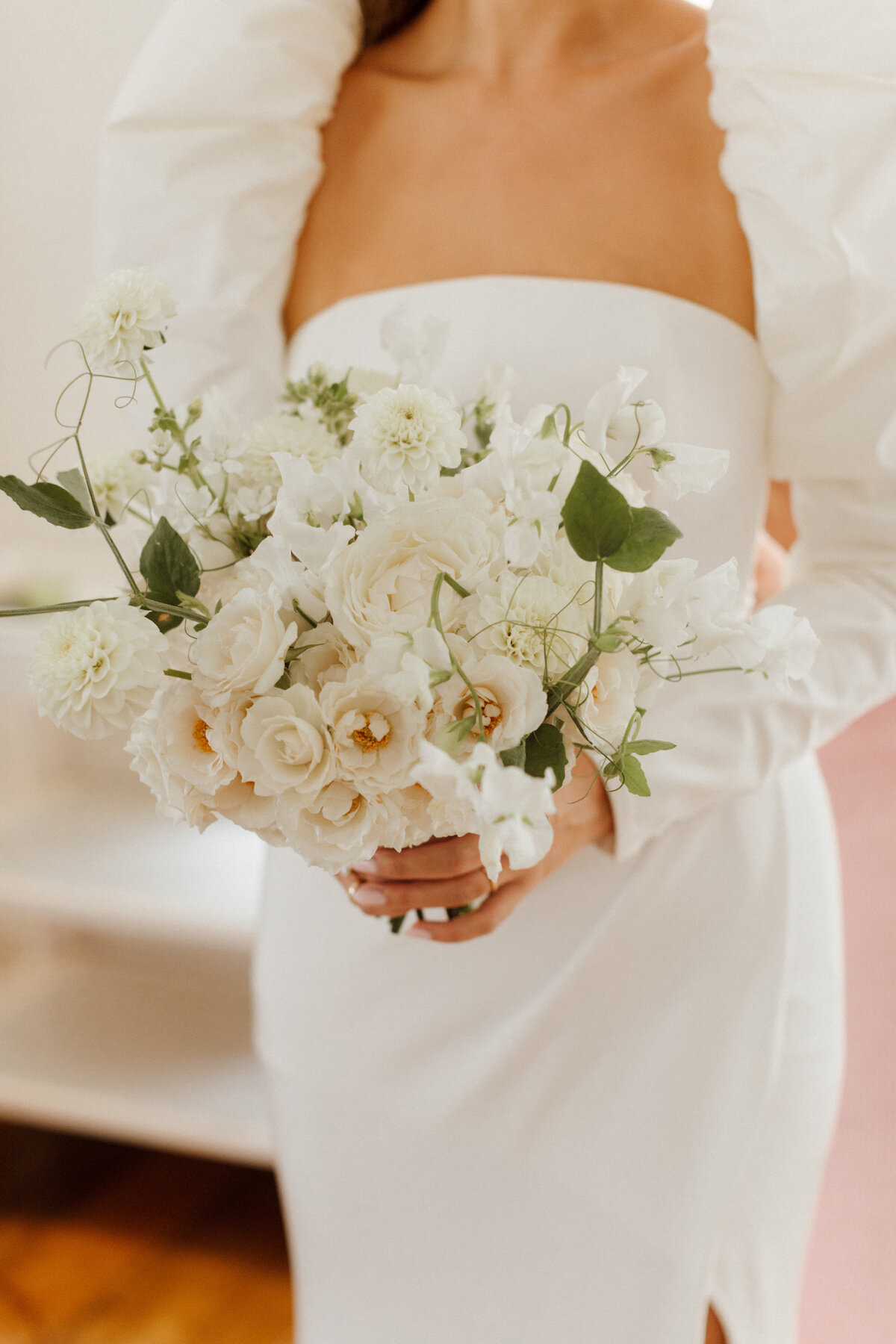 Attabara Studio UK Luxury Wedding Planner at Belcombe Court-01-07-0071-NT
