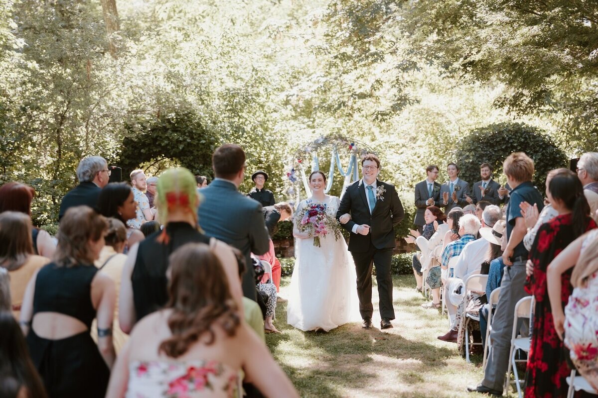gorgeous-summer-wedding-at-deepwood-museum-and-gardens-salem-oregon-4
