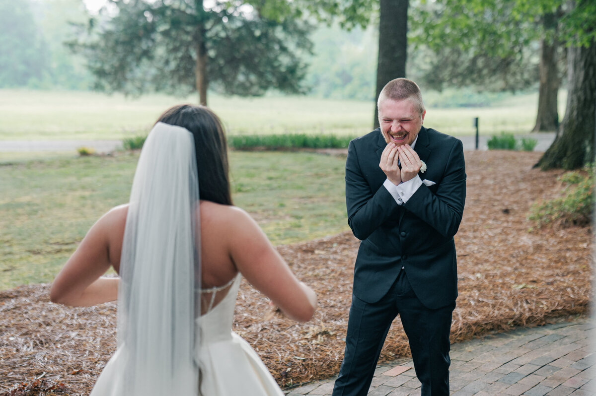 erik_sam_wedding_first_look-11