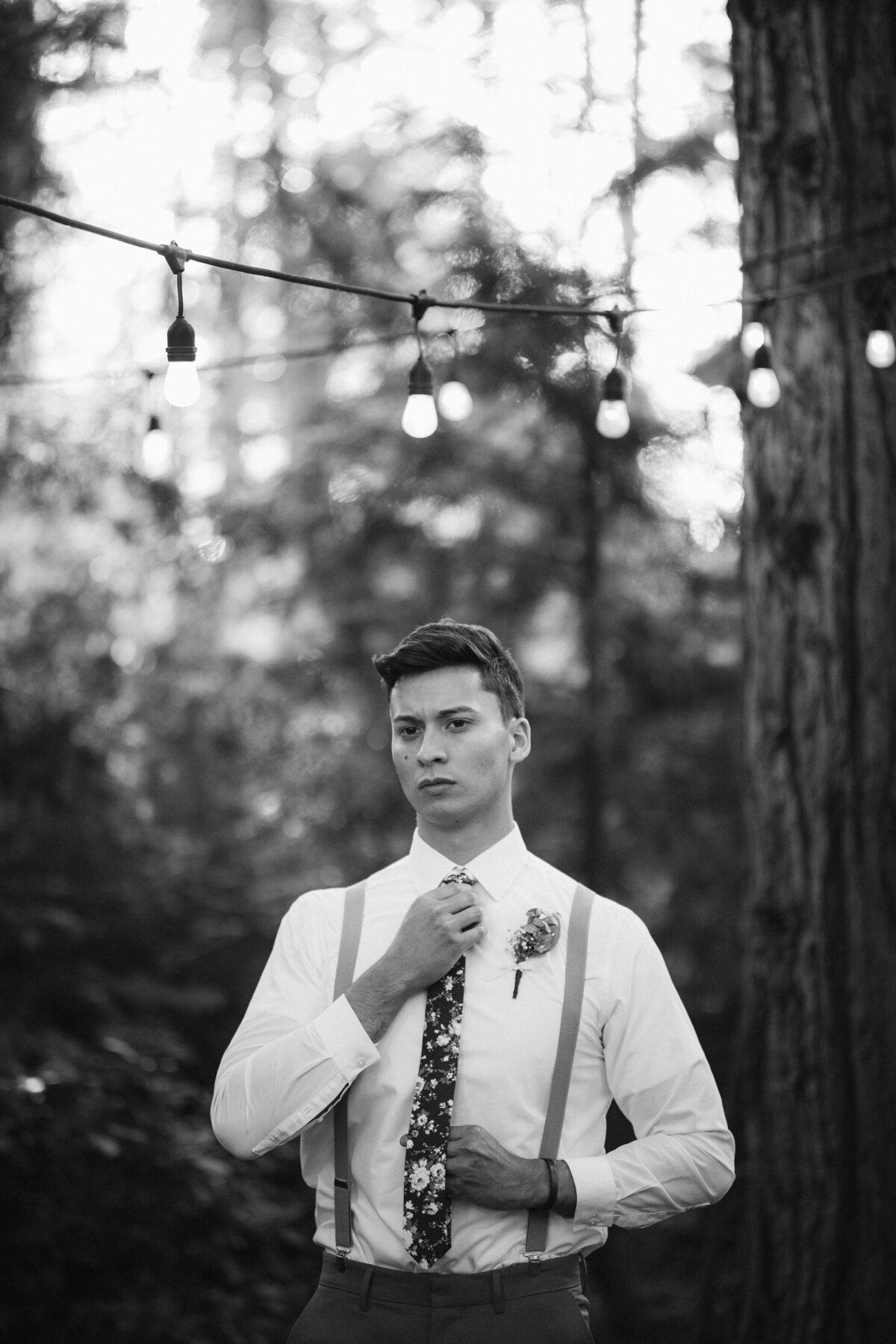 RIVERSIDE WEDDING IN THE OREGON