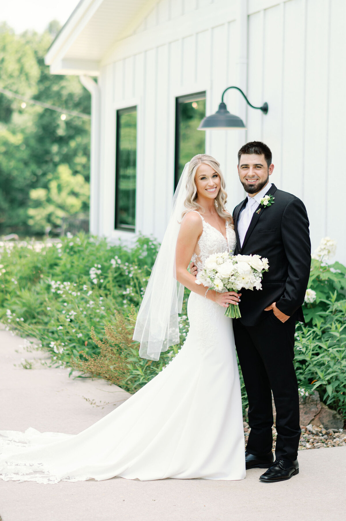 Meraki Design Wedding and Event Floral Studio Florist Wedding Flowers Full Service St. Louis Destination Luxury Floral Design Florists Designers Personal Unique Alex-Narduli-Buchheit-Wedding-2024-18