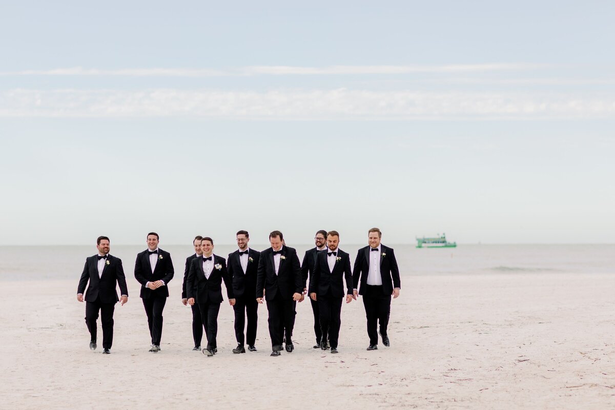 brittany-pannebaker-tampa-florida-destination-wedding-photographer-wedding-amanda-and-josh-clearwater-opal-sands-105