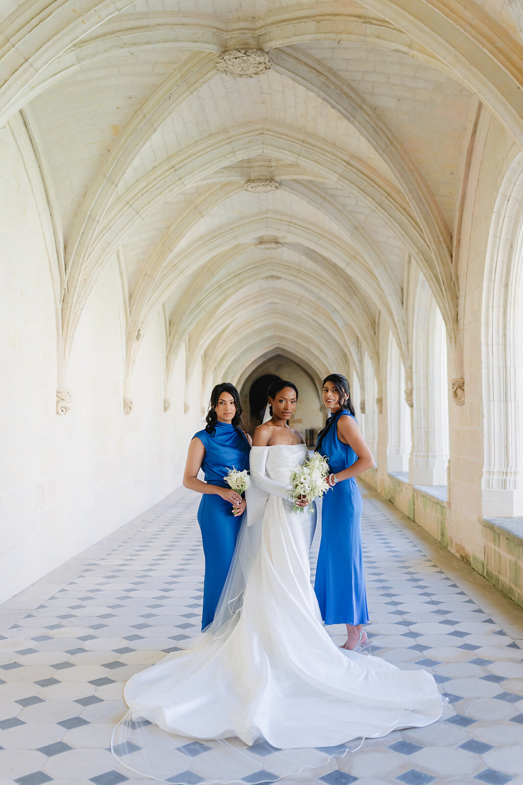MorganeBallPhotography-Wedding-ChrisKim-ChateaudeVezins-Weddingday-06-Abbaye-142-4948