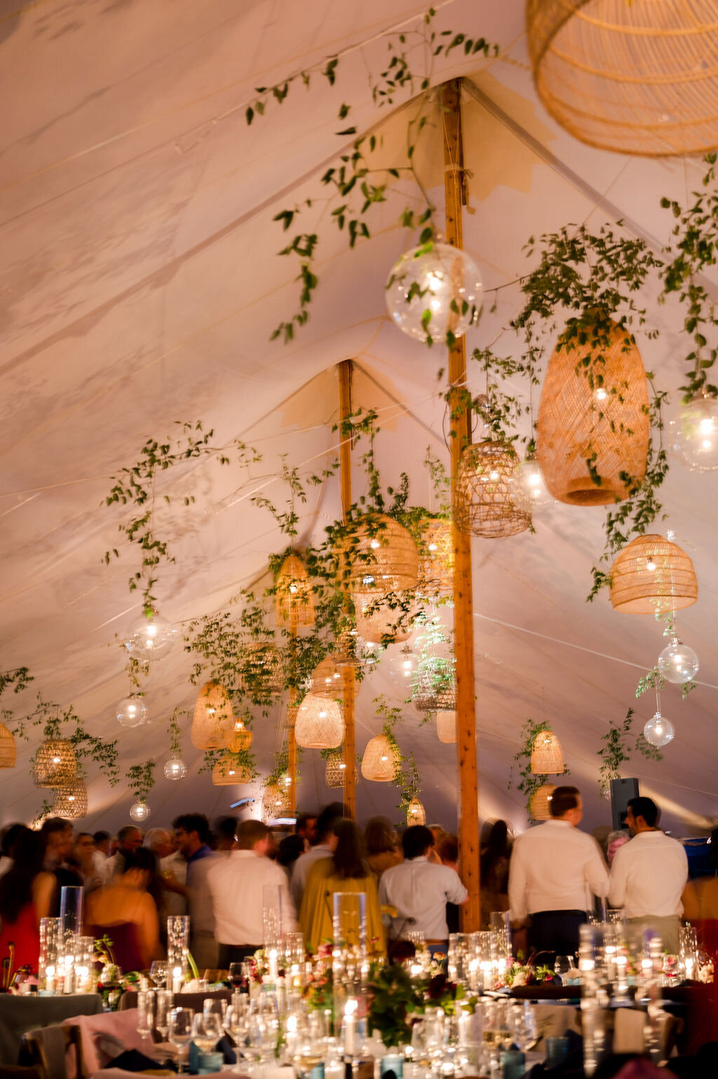 Shelter-Island-Wedding-Planner-Tented-Wedding-55