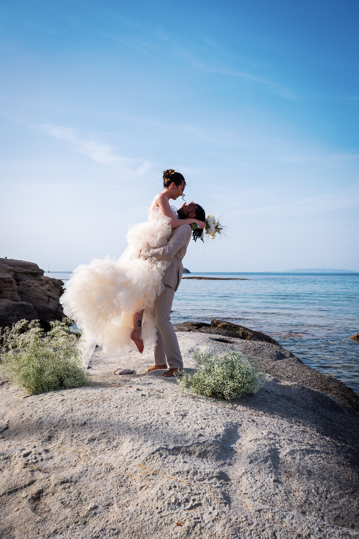GREECE-ELEOPEMENT-MANDRAKIA-BRIDE-GROOM-photography-6