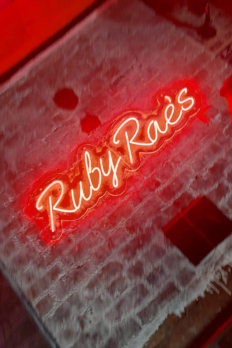 ellis-signs-custom-neon-sign-for-newcastle-bar