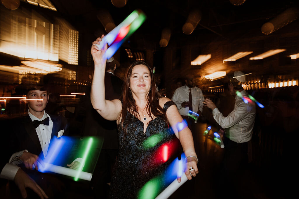 CHICAGO_FINE_ART_DOCUMENTARY_WEDDING_PHOTOGRAPHER_MALOOS-PHOTOGRAPHY
