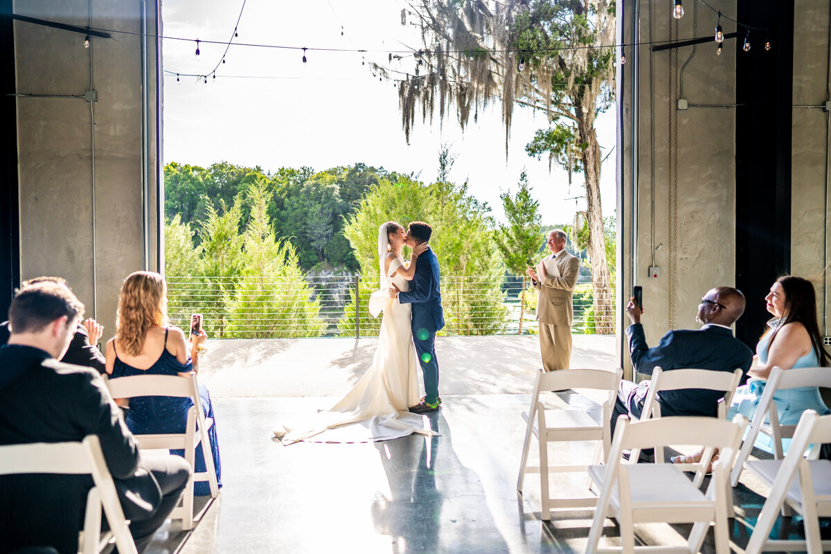 maddness-photography-white-rock-canyon-chantilly-chic-celebrations-florida-elopement-10