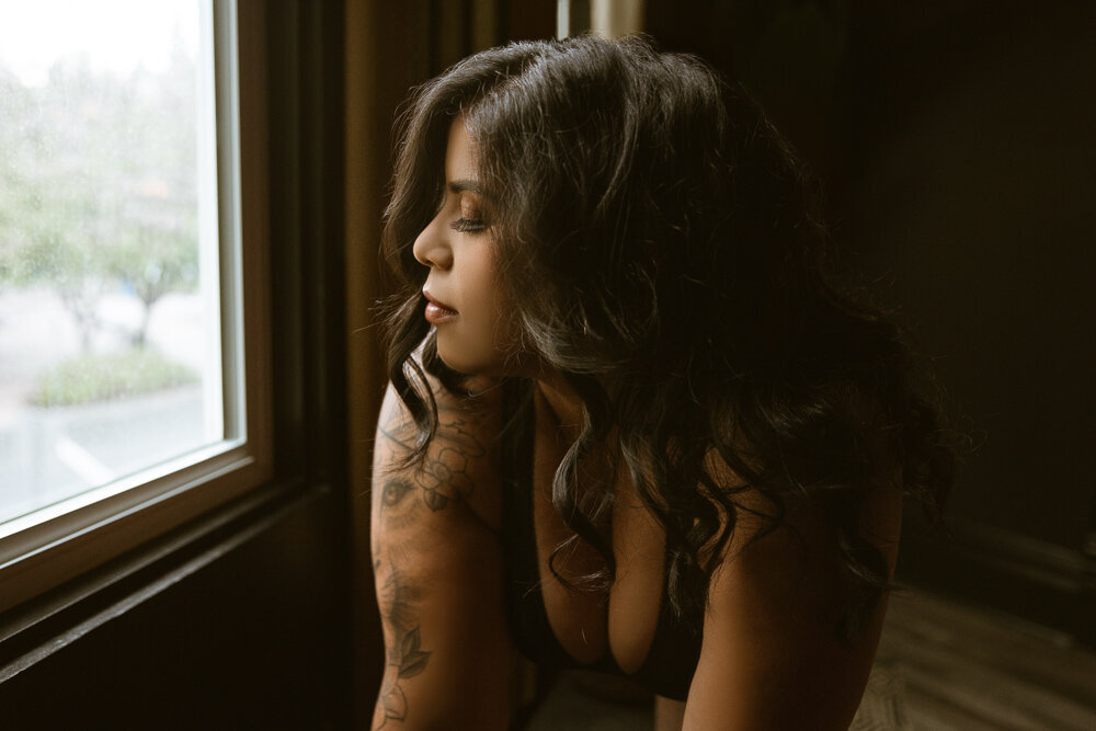 Melina Armstead Boudoir Session (37)