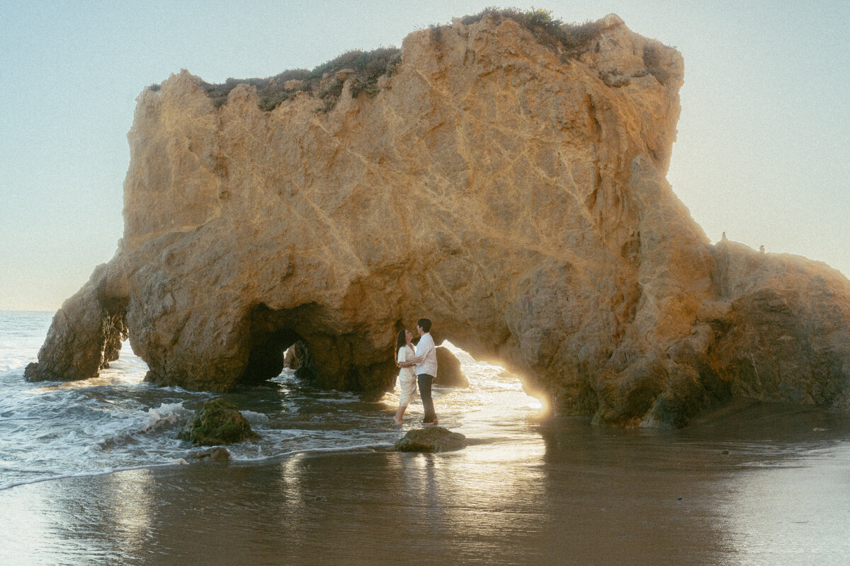 malibu elopement - california elopement - cliffside elopement - lizarrietaphotography-156