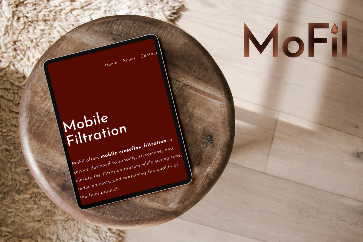 Copy of Moyo Studio - Canva Device Bundle - Landscape.zip - Fitzroy iPad Mockup