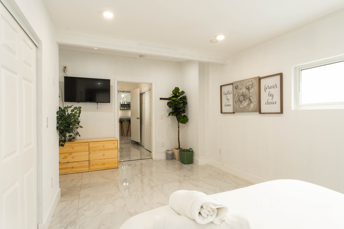 Bedroom 2 (4)