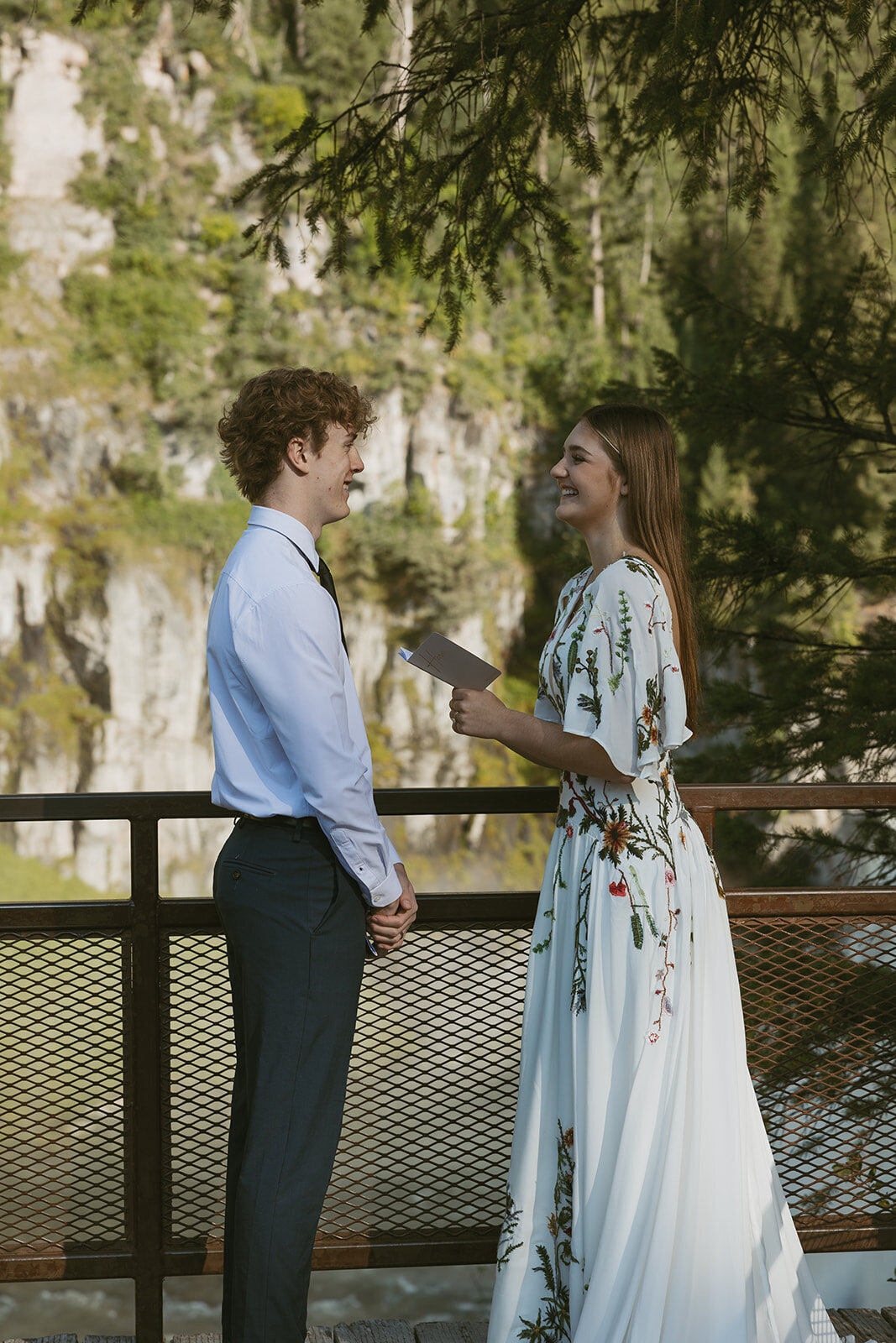 tanya-davids-photo-film-mesa-falls-yellowstone-rexburg-island-park-destination-storytelling-documentary-wedding-elopement-phototgrapher-idaho-58