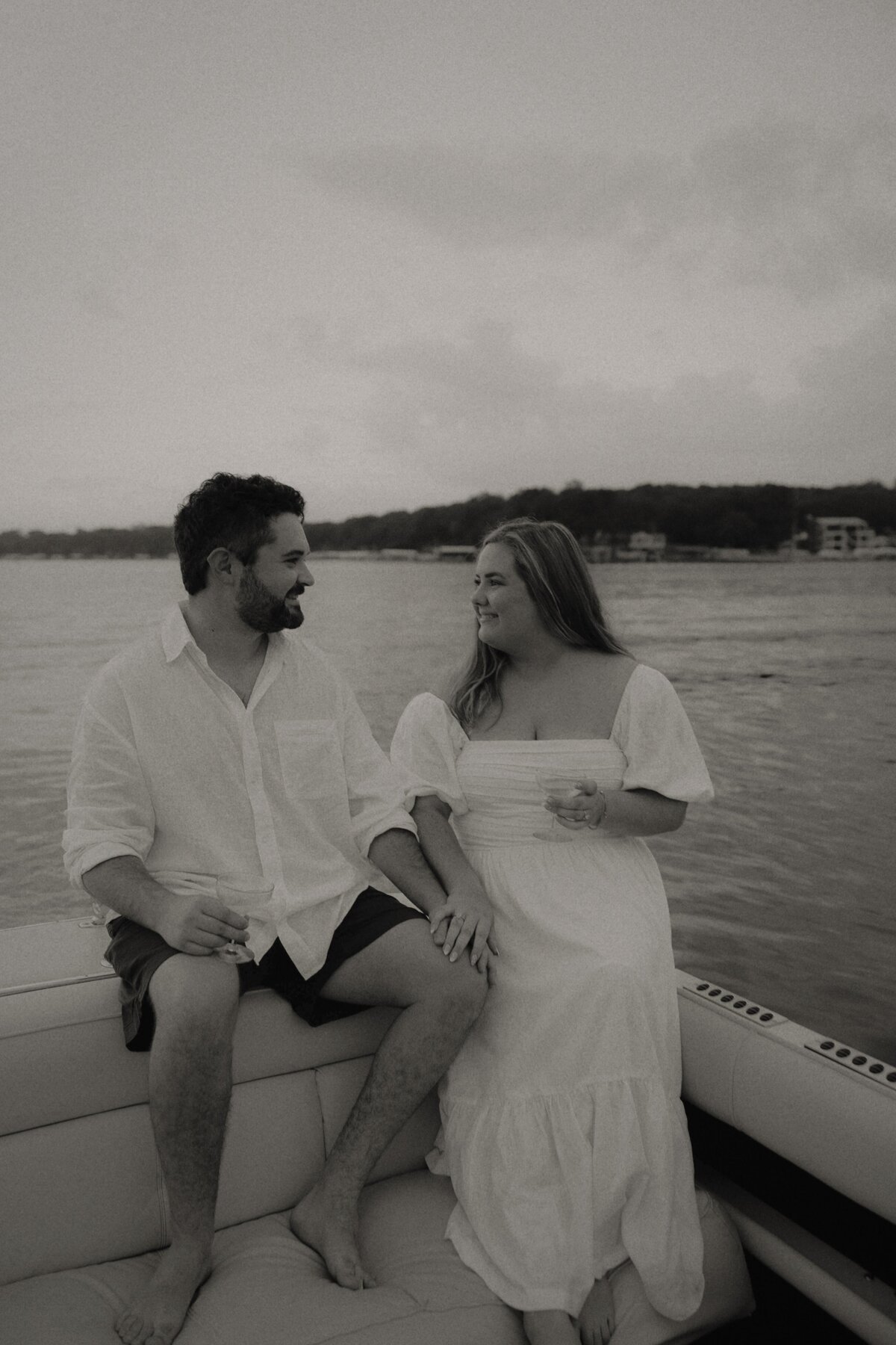 T+CEngagementNewBW107