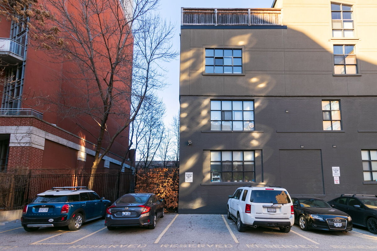 45-web-or-mls-123_005_Parking