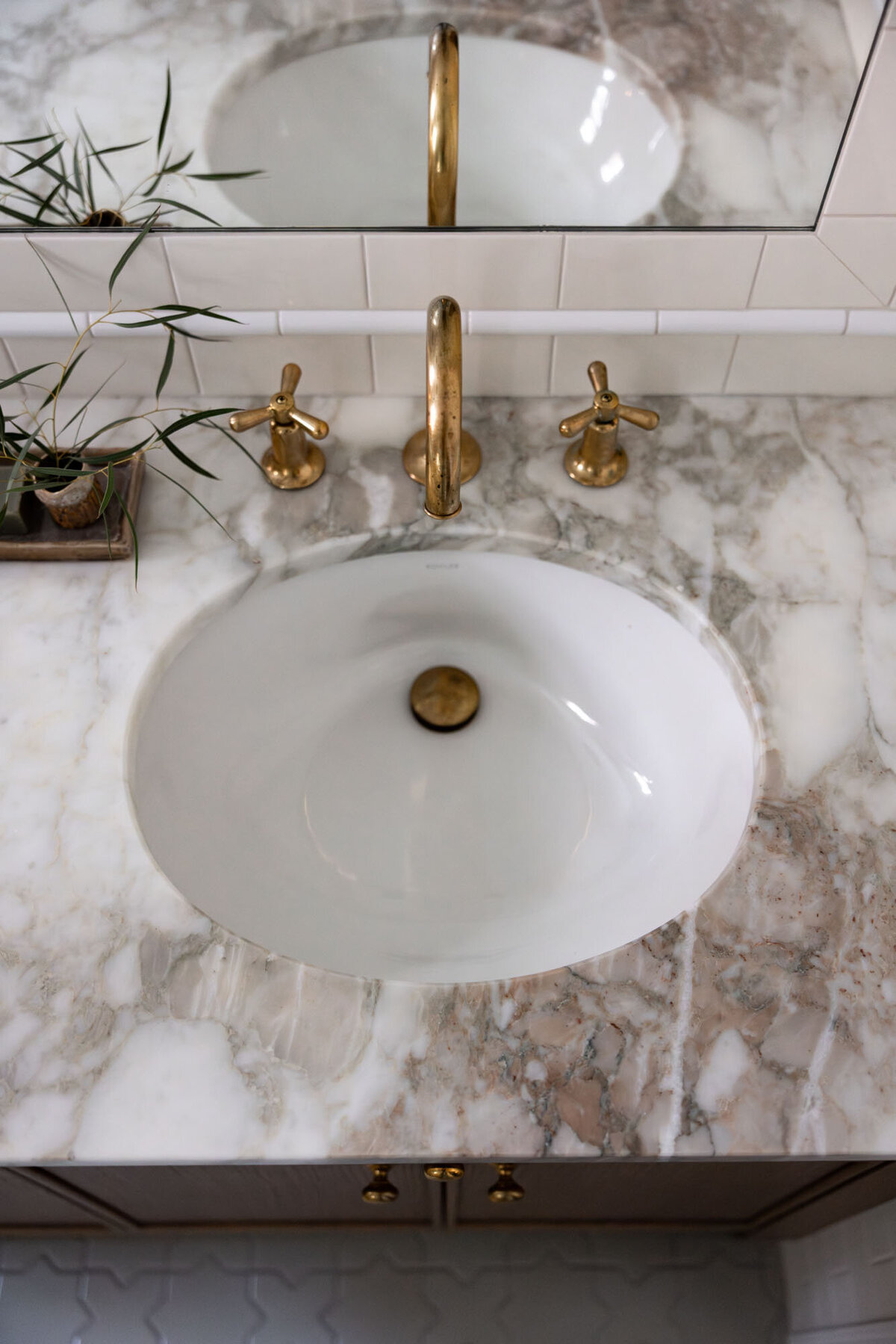 SIL & PARK - Queen Annes_Cleveland Interior Designer - Home Design Renovation Kitchen Bathroom Custom Interior - 13