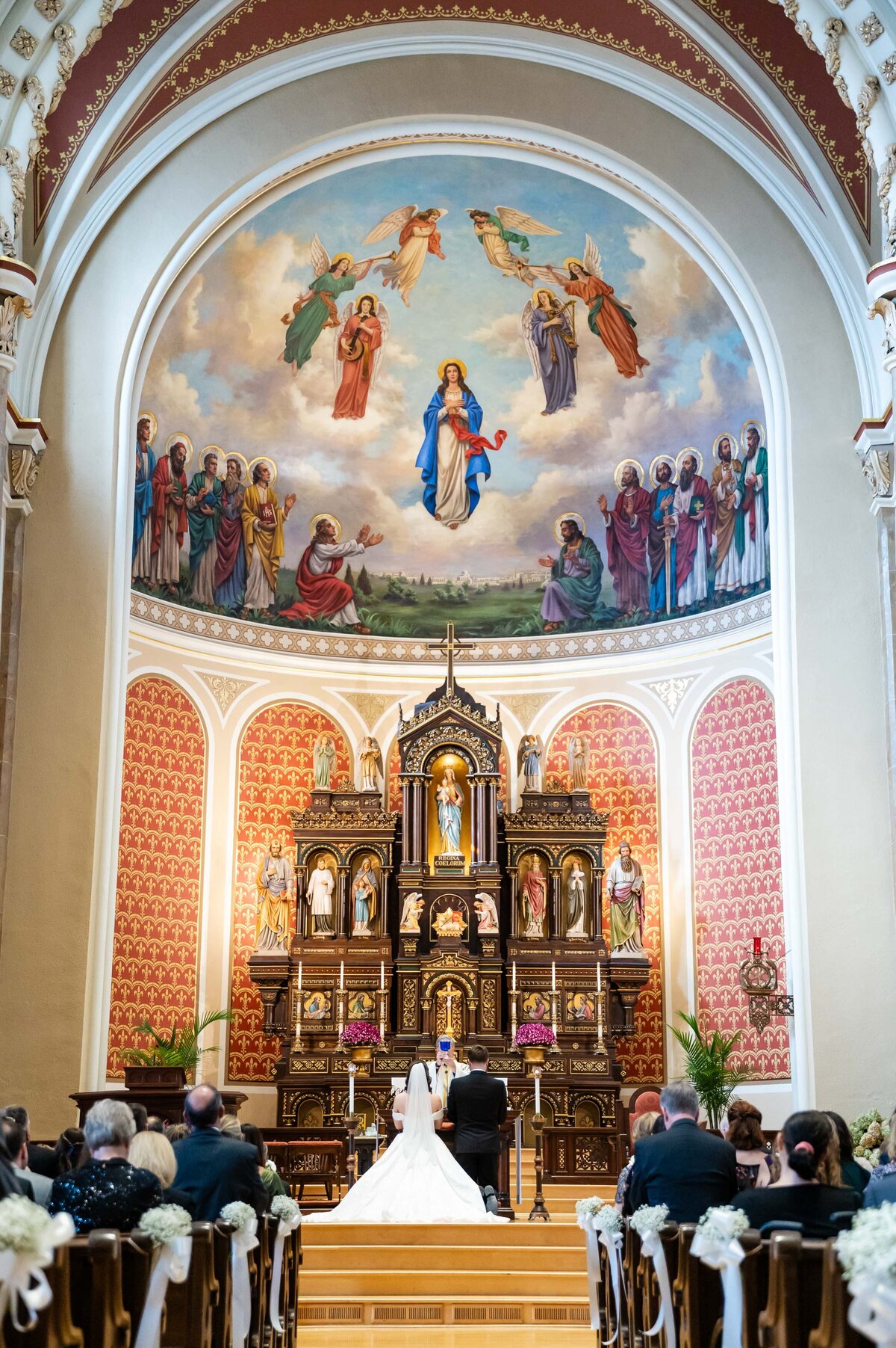 molly-alex-landmark-center-mn-wedding-day-17