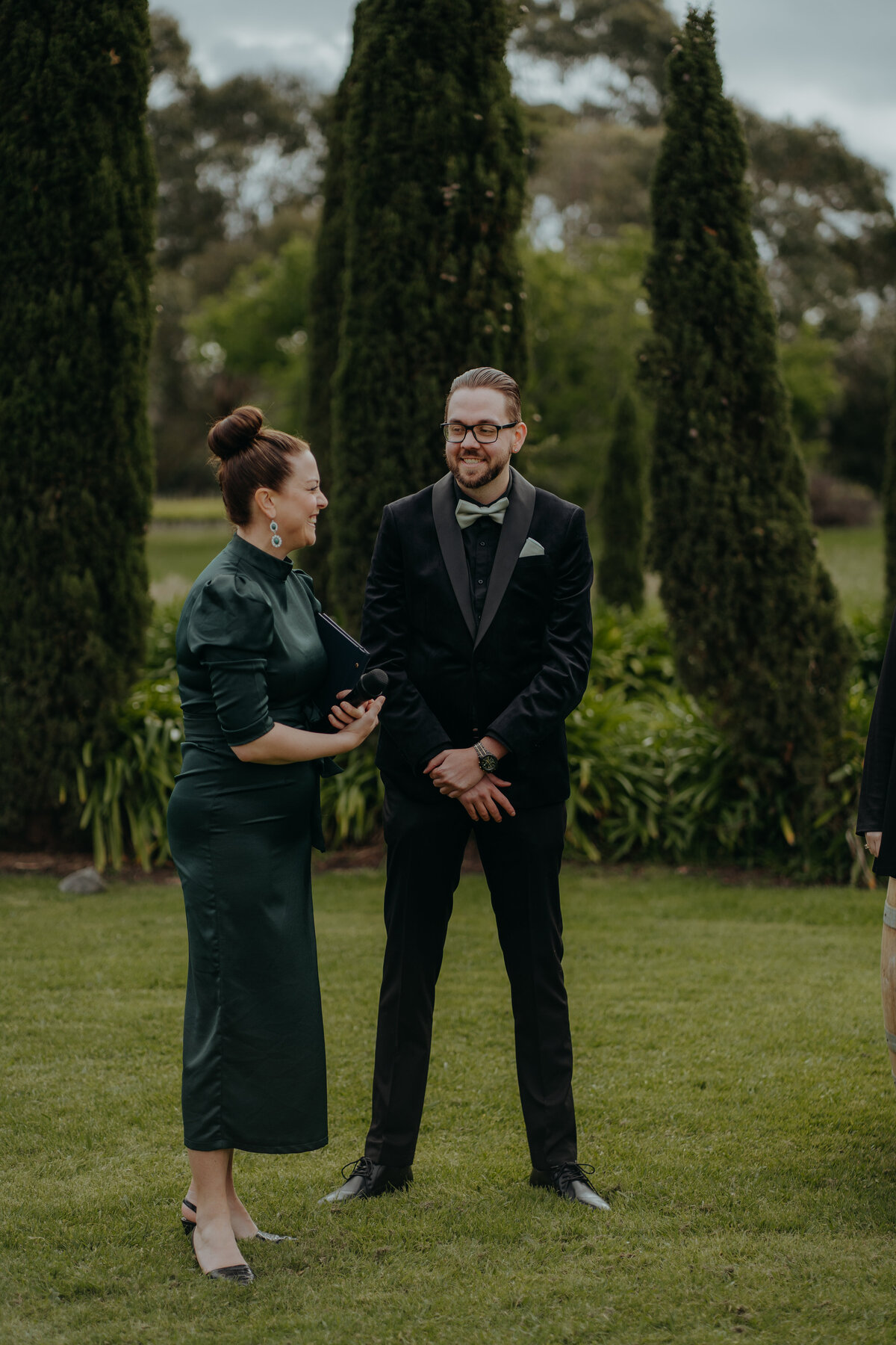 The guests by Balnarring Wedding Photographer Jake Grinde