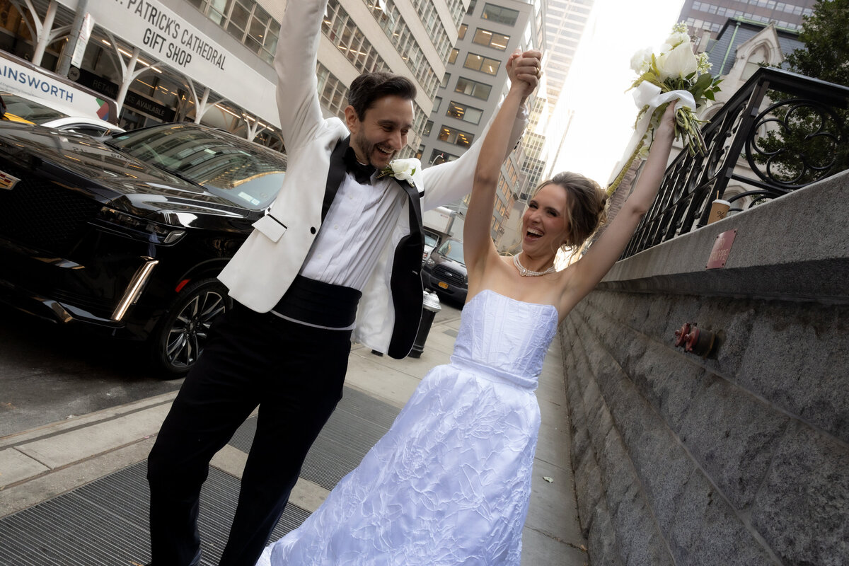 terrace-nyc-wedding-elegant-couple-155