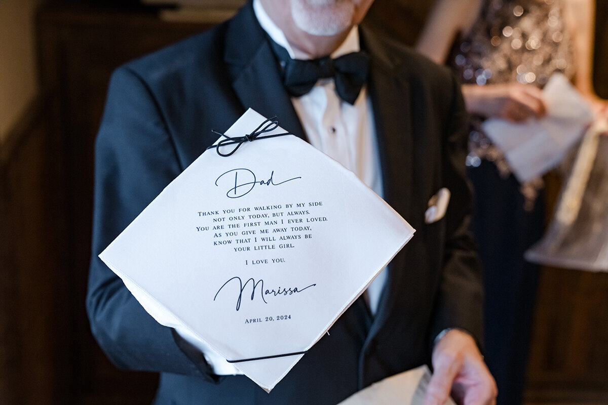 gift to parents on wedding day