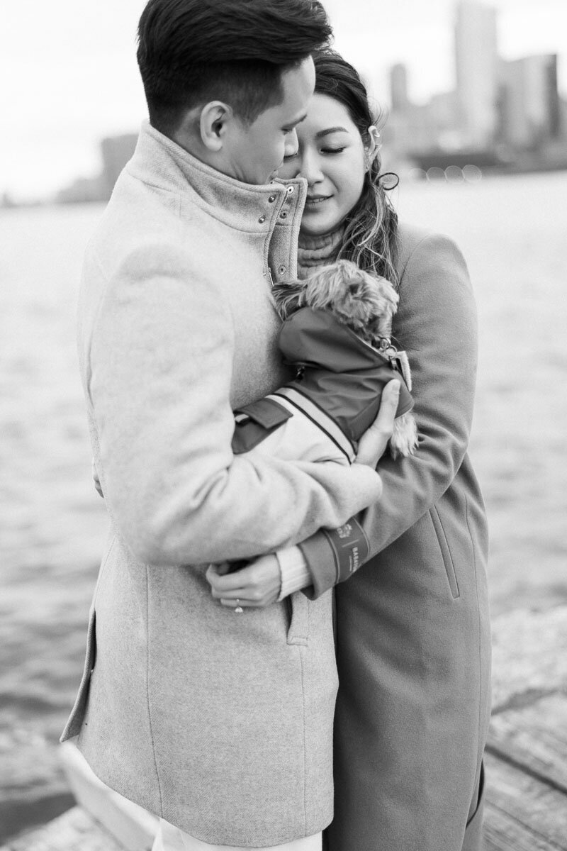 Engagement 1200px-1197