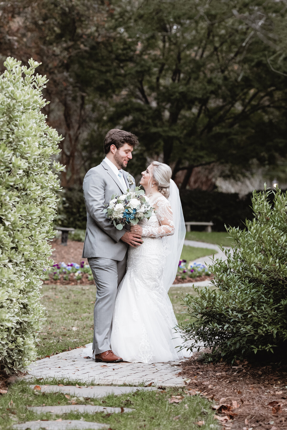classic-portrait-bride-and-groom-outside-atlanta