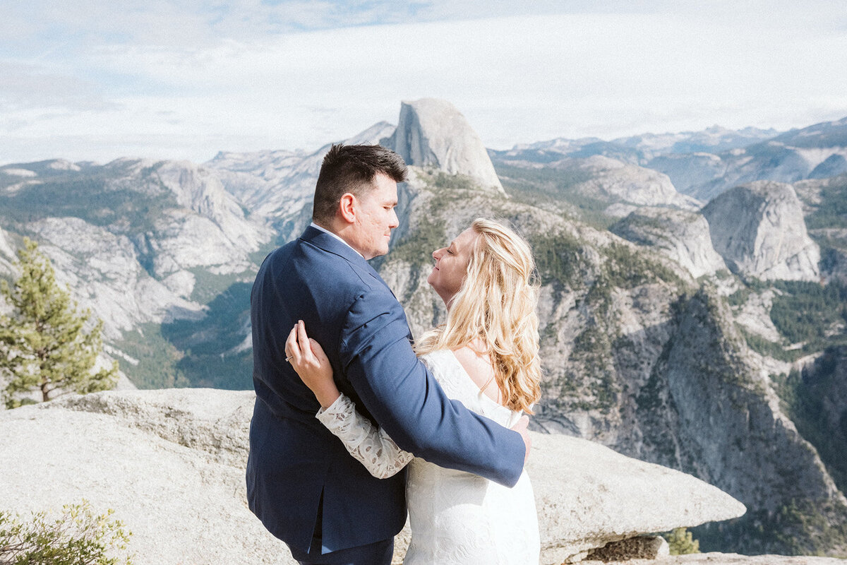 AJ Photography Armando Nevarez Yosemite California Engagement Weddings Elopement Elopements Photography Adventure Emotive Documentary3 (119)