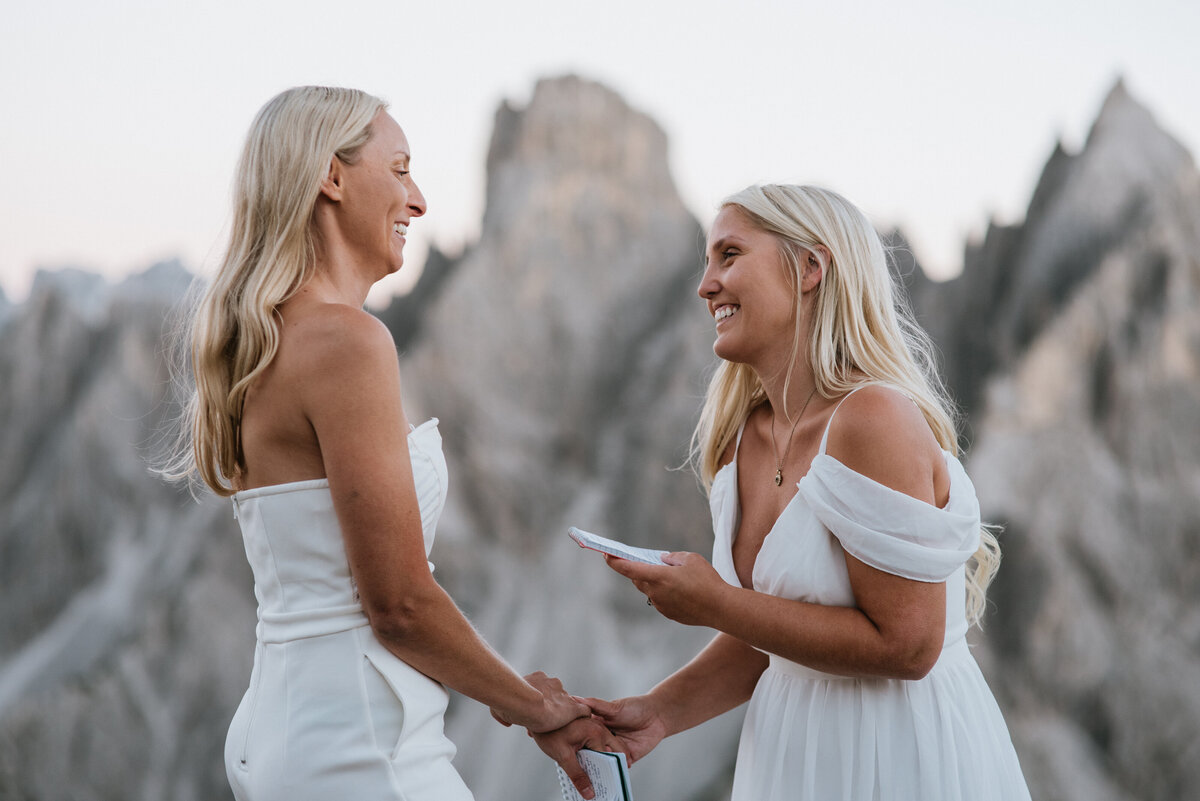 Dolomites Hiking Elopement