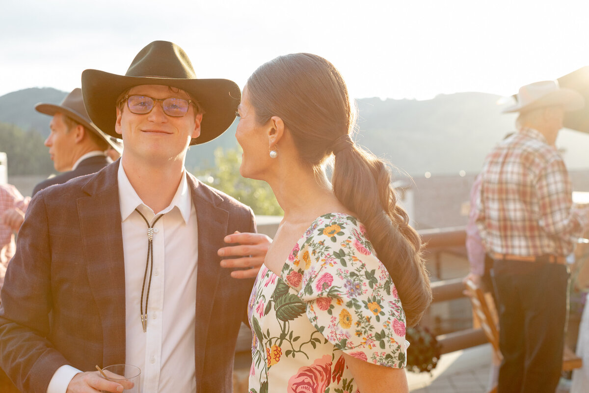 KateEdwardsWeddings_Caroline&Tom_WelcomeParty_Finals-231