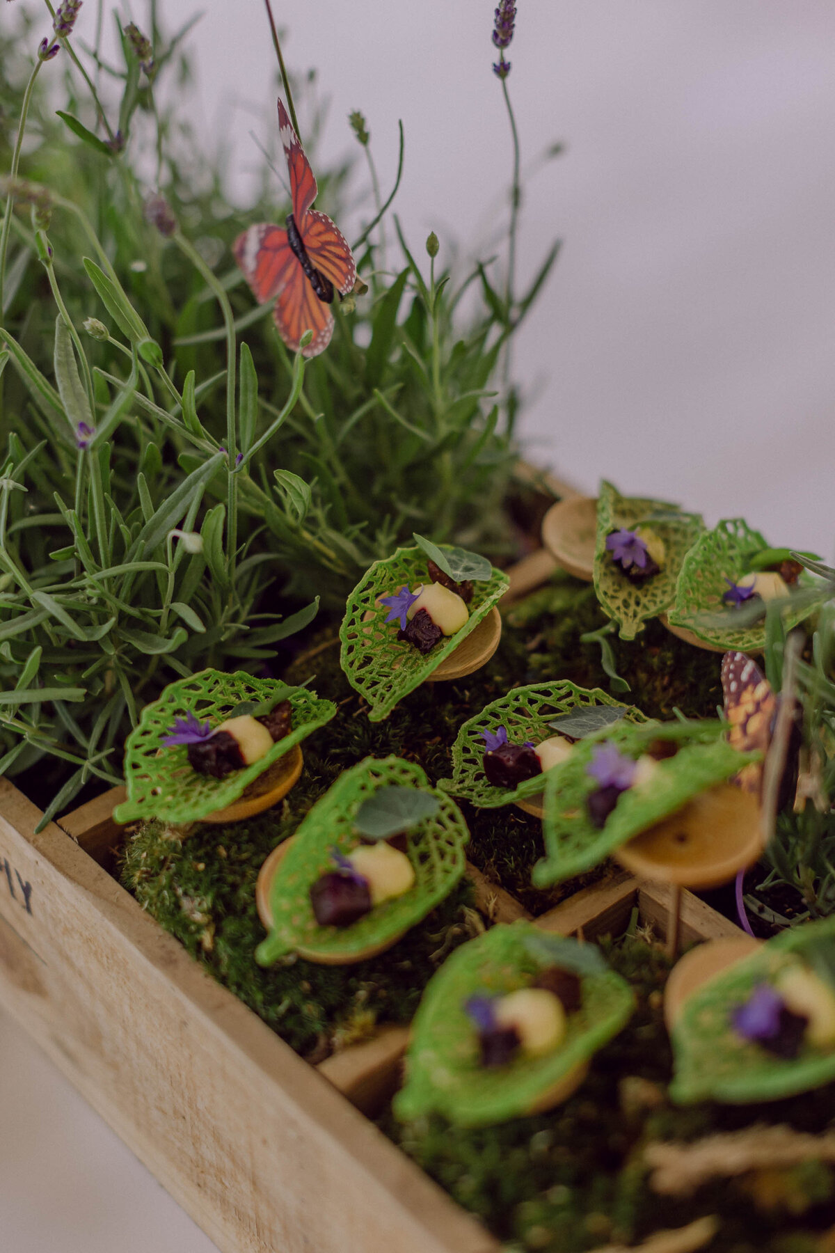 29 canapes-at-a-corporate-event