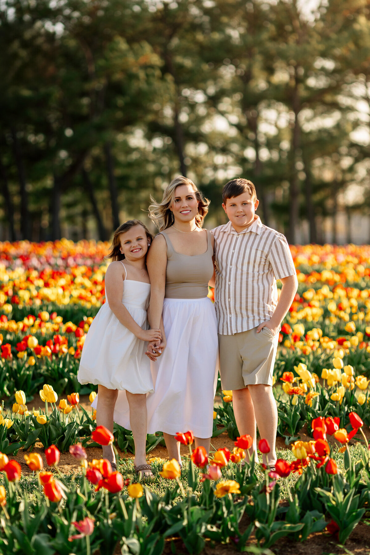 best NW Arkansas family photographer, family portrait studio near me, NWA family photography, family photography packages NWA