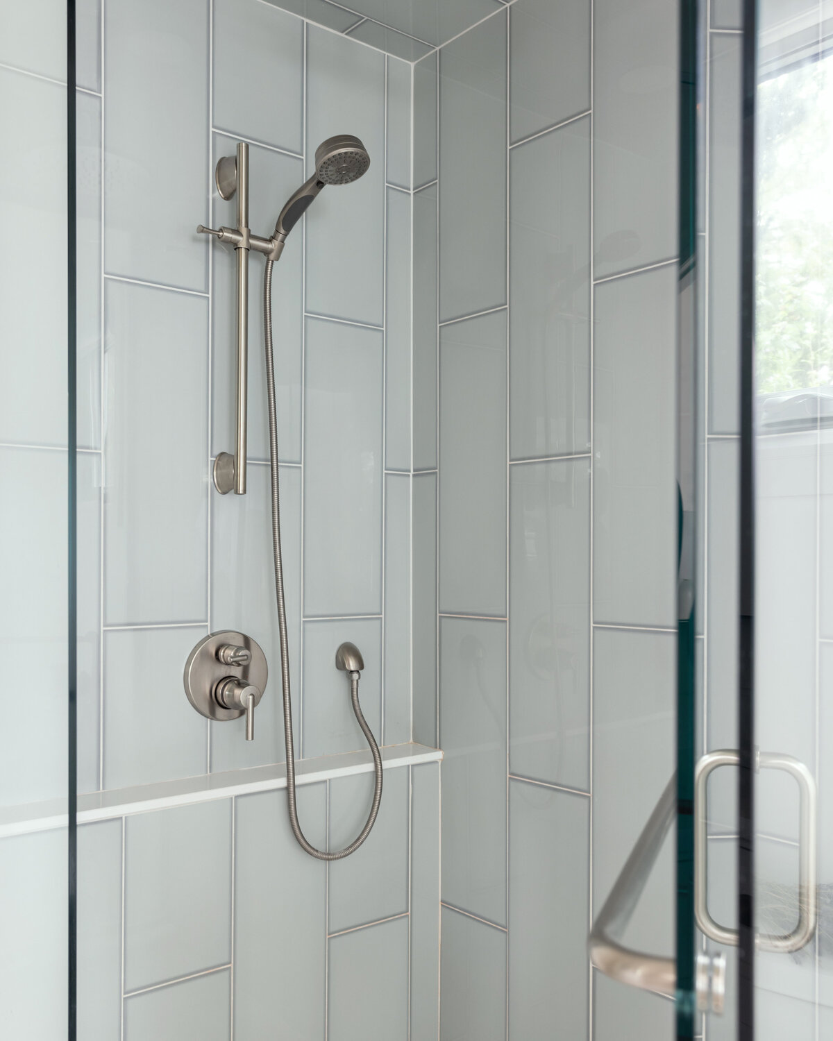 KatCo_Interiors-LakeHouse-Ensuite-06