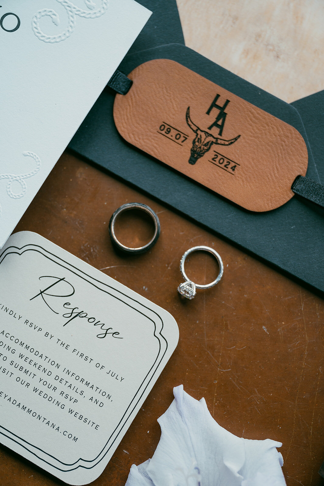 presley-gray-photo-Deerlodge-rustic-western-Montana-wedding-2833