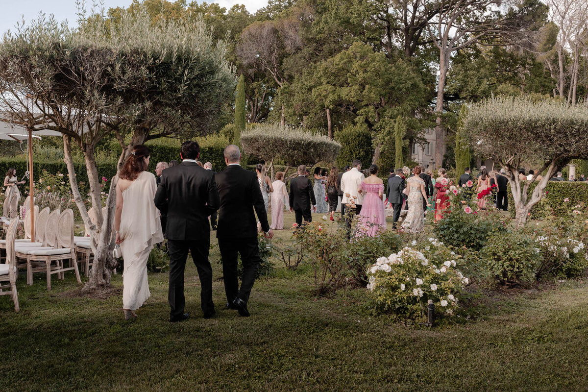 Flora_And_Grace_Provence_Domaine_De_Chalamon_Editorial_Wedding_Film_Photographer-609