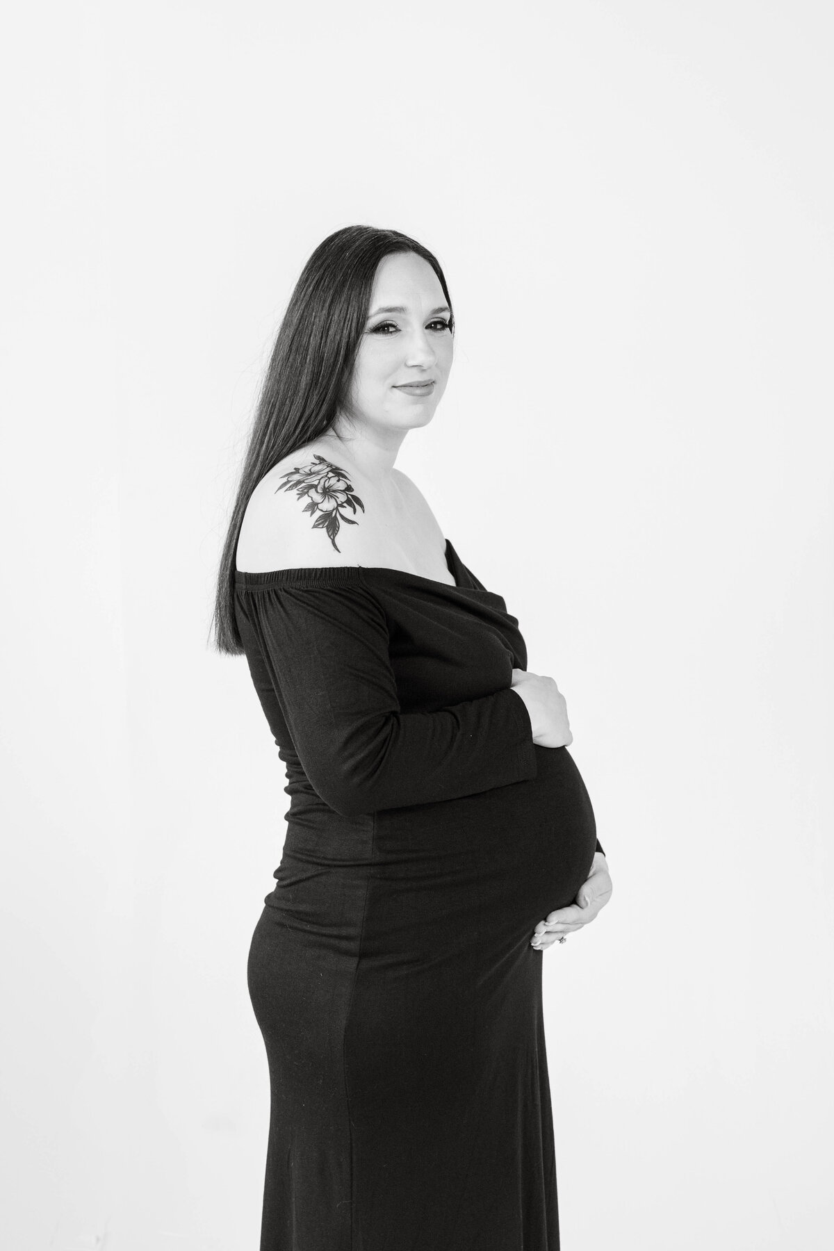 Kara - Maternity-41