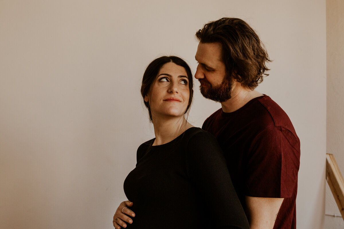 Tess and Zack Maternity_187